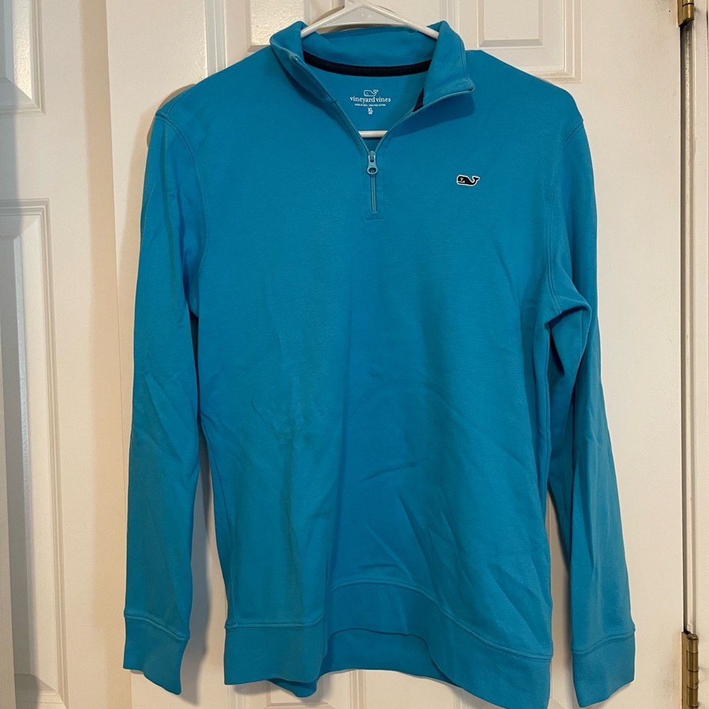 Vineyard Vines pullover sweater, unisex. Size XL in Childrens.